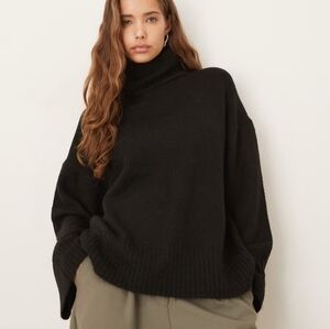 NWT Gina Tricot high neck long sleeve knit alpaca wool blend sweater in black